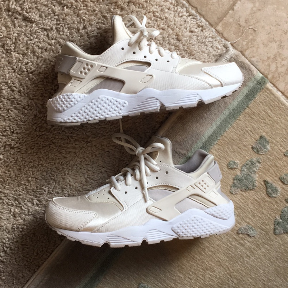 Air Huaraches in Cream.